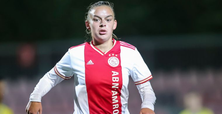 Ajax-vrouwen pakken in slotfase knap een punt tegen Miedema en consorten