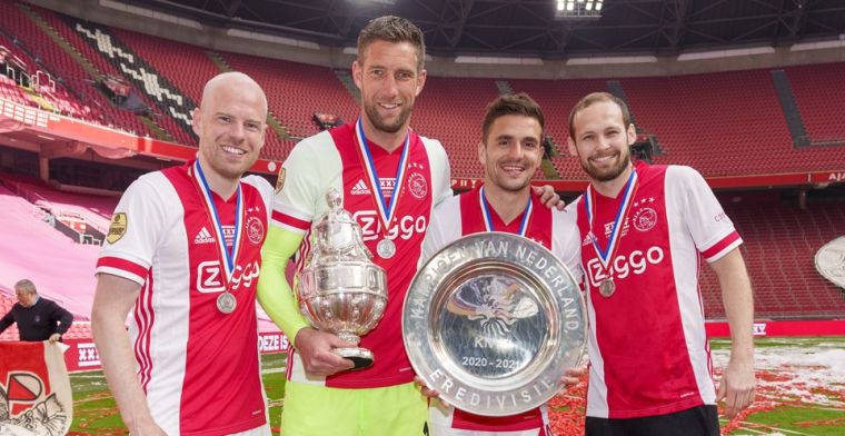 Stekelenburg roemt 'onbetwiste leider' van Ajax: 'Fantastische gozer'