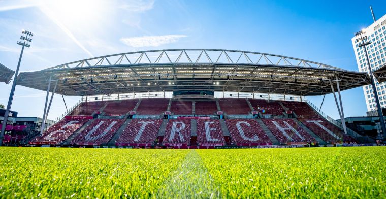 LIVE-discussie: AZ hoopt op bezoek bij FC Utrecht koppositie van Ajax af te pakken
