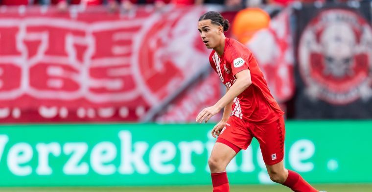 Zerrouki sluit laatste Twente-duel niet uit: naast Feyenoord ook Ajax genoemd