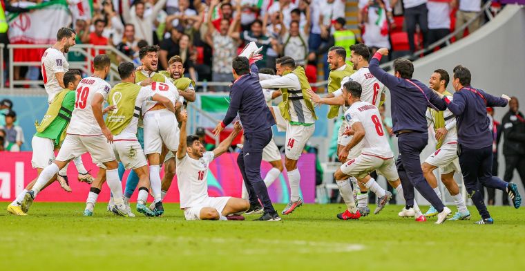 Iran houdt WK-hoop levend door weergaloze ontknoping tegen Wales