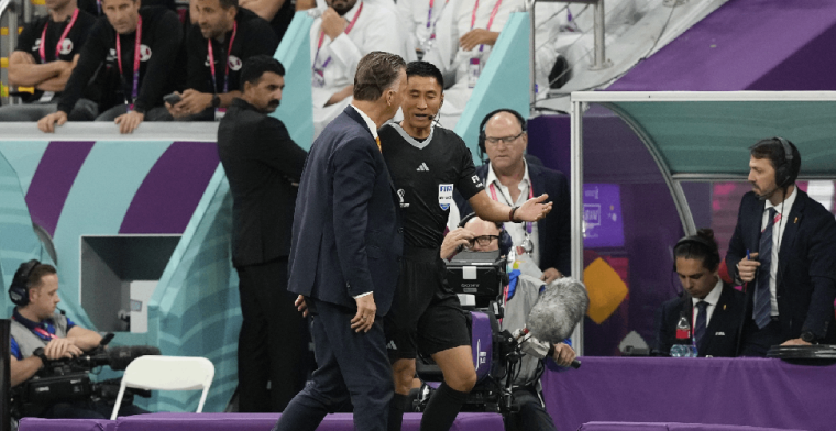Van Gaal wacht na Nederland - Qatar op antwoord van Arsène Wenger