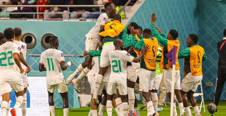Senegal wint meeslepende strijd van Ecuador en gaat met Oranje naar knock-outfase