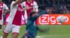 Grote problemen voor Ajax: Rensch krijgt rood en moet per brancard van het veld