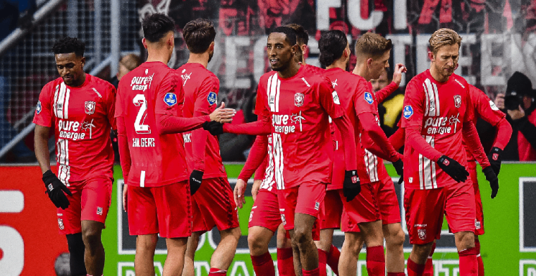 FC Twente klimt over AZ en Ajax heen na zege op FC Utrecht