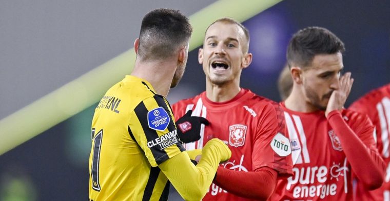 VAR steekt stokje voor late zege Twente: Vitesse pakt punt in Arnhem