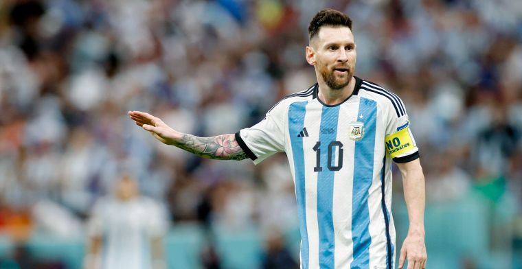 Messi baalt van Weghorst- en Van Gaal-incident: 'Niet blij met wat ik deed'