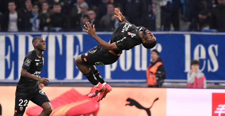 'Na zeven (!) pogingen: Ligue 1-schutter vertrekt voor 30 miljoen op Deadline Day