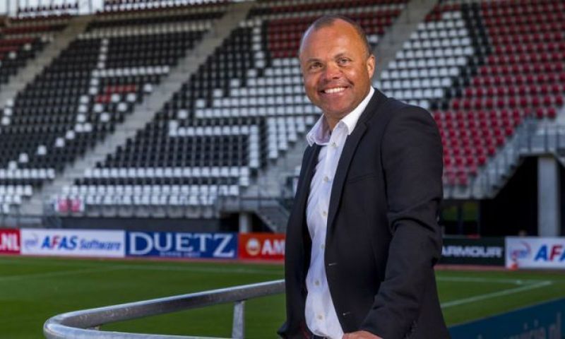 ED ziet transferprioriteiten voor PSV en laat namen De Vrij en Zerrouki vallen