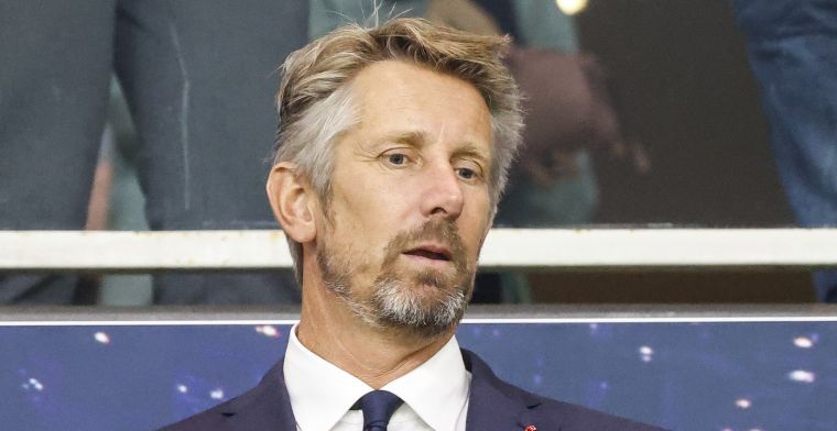 'Woerts onthult: Ajax wilde nieuwe TD aanstellen zonder medeweten Van der Sar'