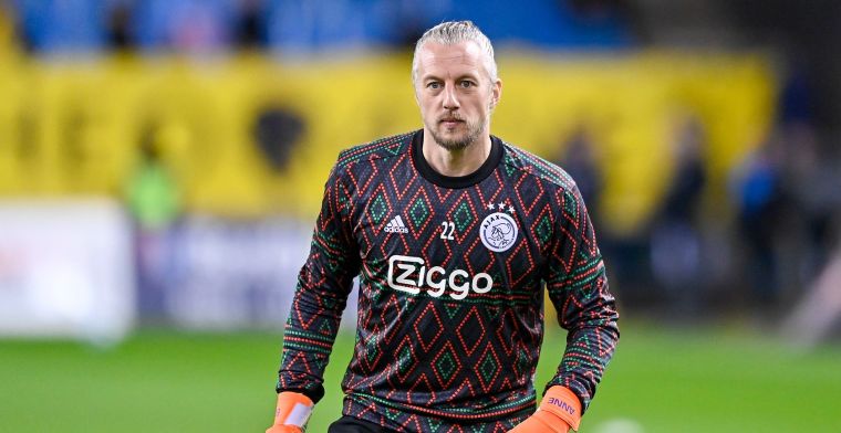 'Ajax kijkt richting volgend seizoen naar keepersgilde en doet contractvoorstel'