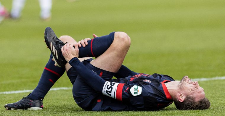 LIVE-discussie: De Jong terug bij PSV, Van Nistelrooij voert twee wijzigingen door