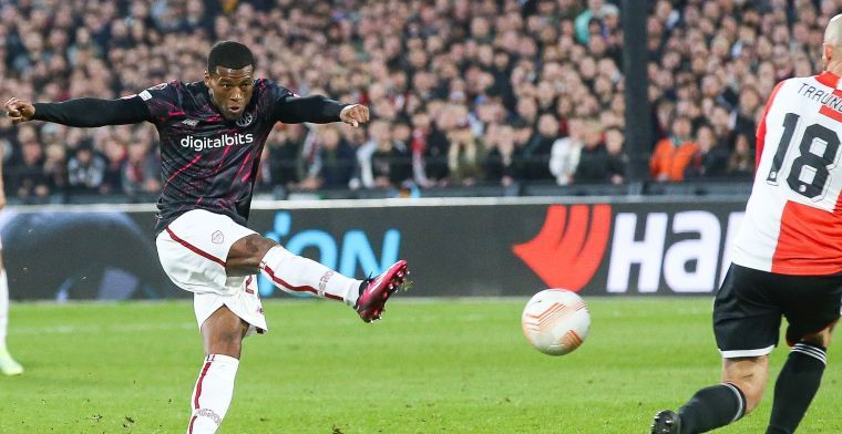 Van Hanegem droomt van Feyenoord-versterking: 'Zou hem ophalen op Schiphol'