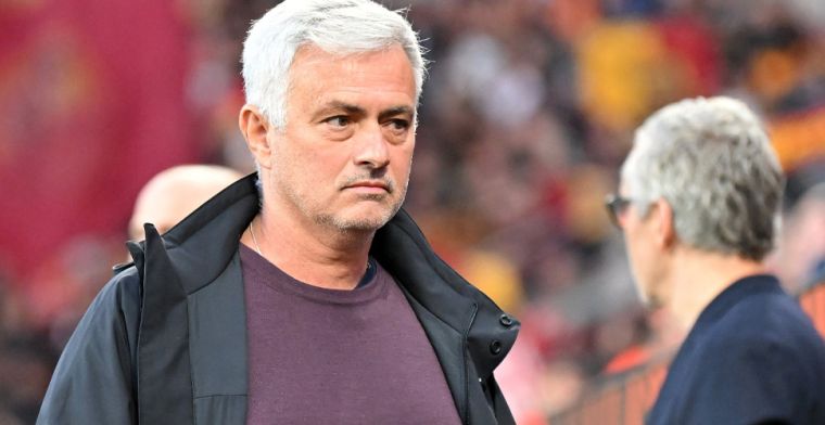 Mourinho negeert kritiek: 'Het team dat verliest, gaat op zoek naar een excuus'