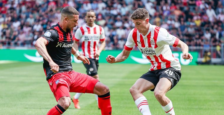 Van Basten ziet PSV hulp uit onverwachte hoek krijgen: Deed het opvallend slecht'