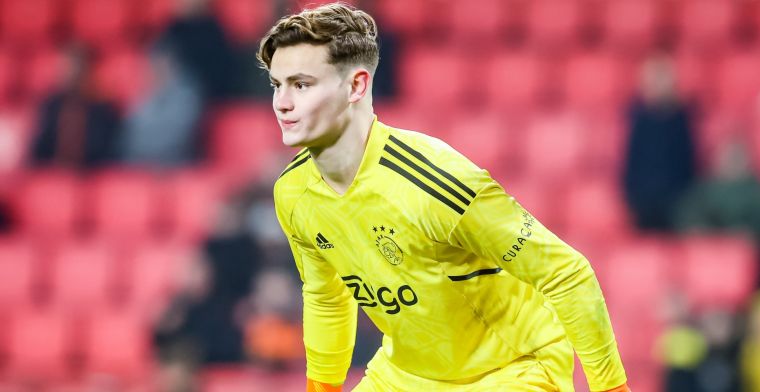 Ajax-talent laat buitenlandse interesse links liggen en verlengt in Amsterdam