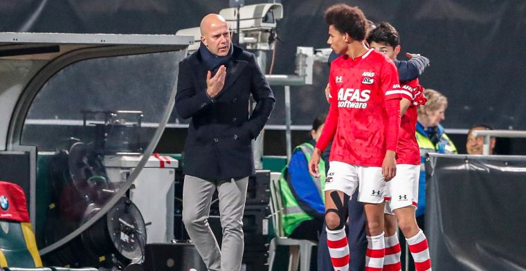 Stengs wil ervaring uit buitenland bij Feyenoord gebruiken: 'Geen moeilijke keuze'