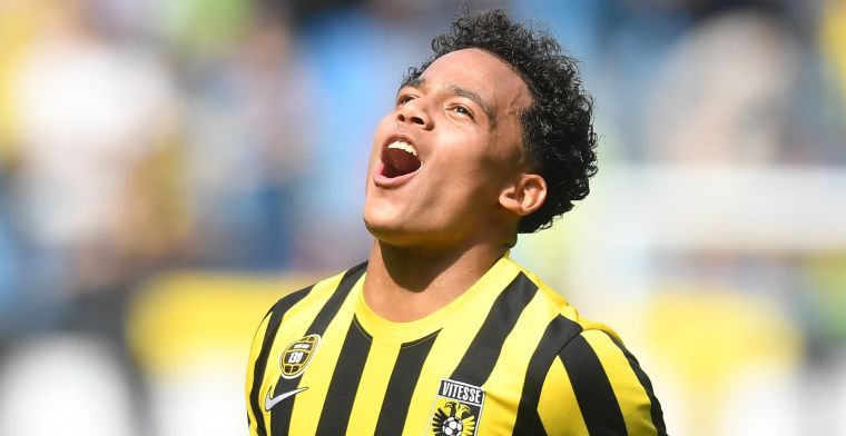 'AZ gaat voor Manhoef en onderhandelt volop met Vitesse'