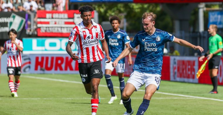 Basisdebutant Feyenoord kan tegentreffer niet voorkomen: 'Hij moet korter zitten'
