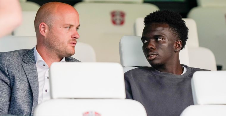 Feyenoord strikt Amerikaan Osundina en verhuurt aanvaller direct aan FC Dordrecht 