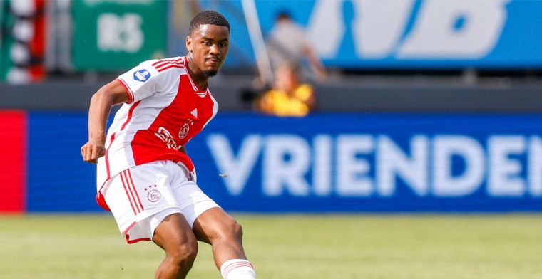 Ajax-verdediger legt verschil tussen Steijn en Heitinga uit: 'Hij was keihard'