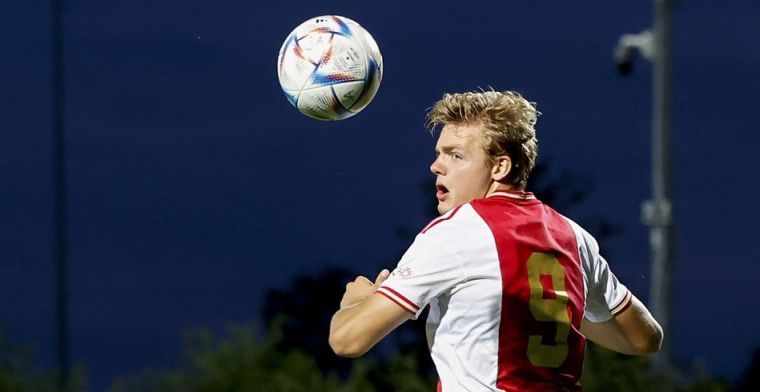 Ajax-huurling: 'Ik had meer kansen verwacht, maar club heeft het moeilijk'