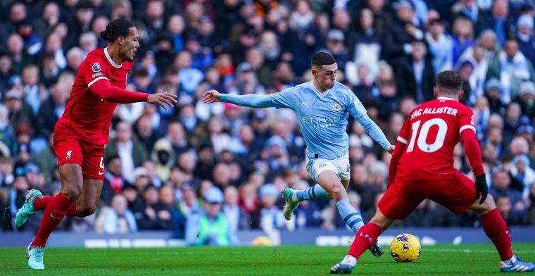 Fraaie assist Aké niet genoeg voor City: Liverpool neemt punt mee uit Manchester