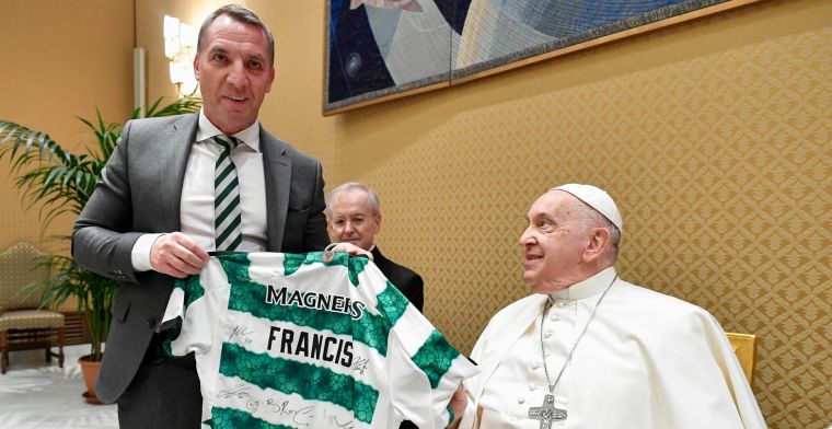 Buitenspel: Paus Franciscus uit tijdens bezoek van Celtic zorgen over voetballerij