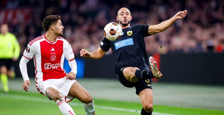 Amrabat kan geen vuist maken tegen Ajax: 'Rensch werd goed geholpen'