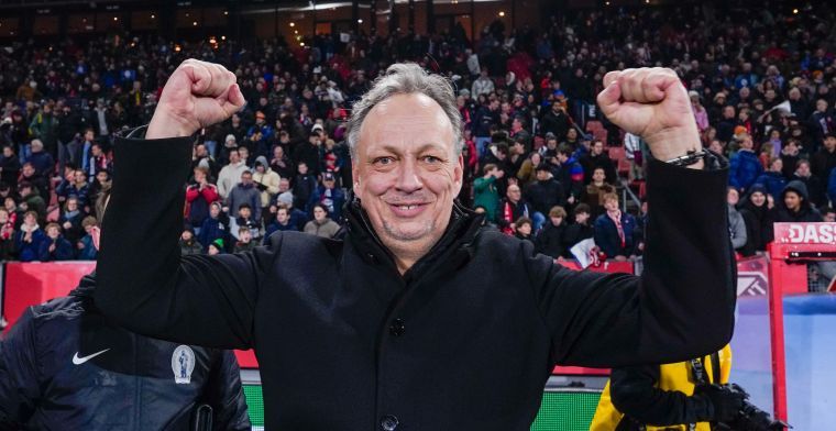 Hercules-trainer haalt uit naar Ajax: 'Triest voor zo'n grote club'