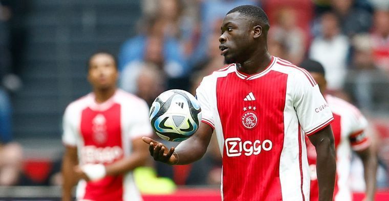 Brobbey: 'Ten Hag belde, bij United kon ik veelvoud van Ajax-salaris verdienen'
