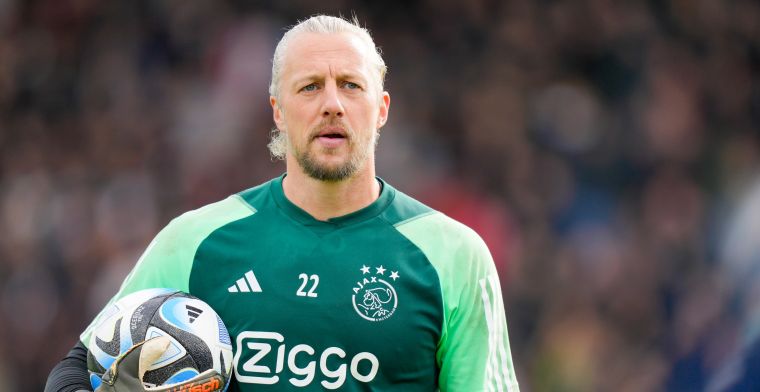Pasveer gaf Ajax-spelers uitleg op magneetbord: 'Deed ik in de periode van Steijn'