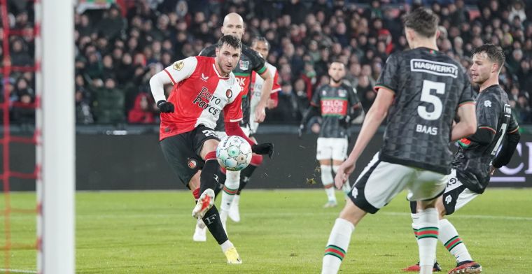 Feyenoord verslikt zich in NEC en ziet koploper PSV nog verder uitlopen