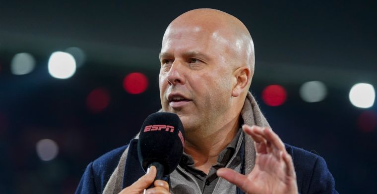 Slot blijft hopen op Feyenoord-transfer: 'Niet sterk om dat nu op tv te zeggen'
