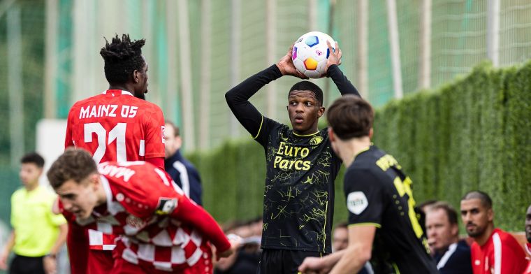 'Feyenoord beloont talent (17) met vaste plek in eerste selectie'