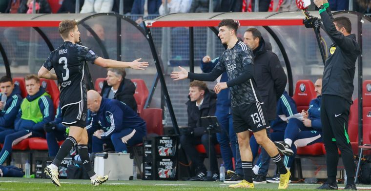 Van Basten kraakt Ajax-verdediger Kaplan: 'Dat vond ik heel vreemd'