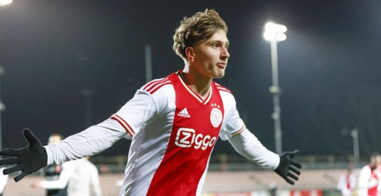 Goed nieuws voor Ajax: hersteld talent terug in wedstrijdselectie Jong