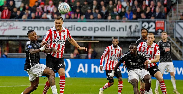 Ajax speelt op de valreep gelijk tegen Sparta en breekt negatief clubrecord