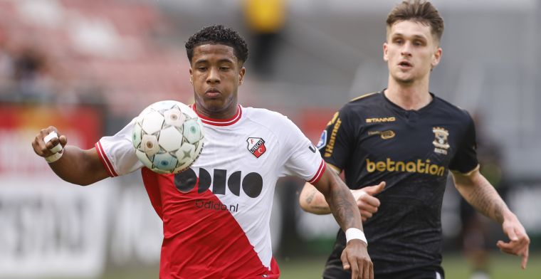 FC Utrecht dwingt Go Ahead laat op de knieën en meldt zich naast Ajax