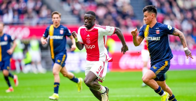 'Behoorlijk zenuwachtige' Brobbey geeft duidelijk signaal af over Ajax-systeem