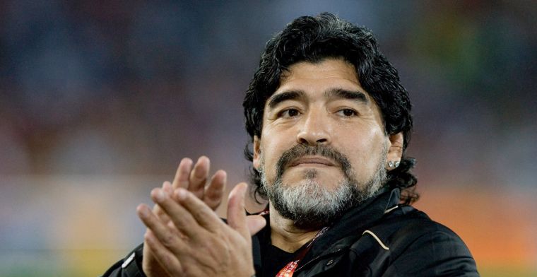 Bizar verhaal uit Argentinië: 'familie Maradona wil lichaam laten opgraven'
