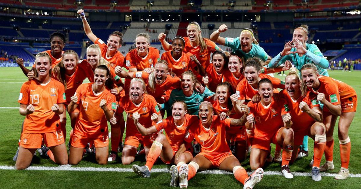 meloen textuur Ambassade Buitenlandse pers looft Oranje-uitblinker: 'Zij hield de Nederlandse hoop  levend' - Voetbalprimeur