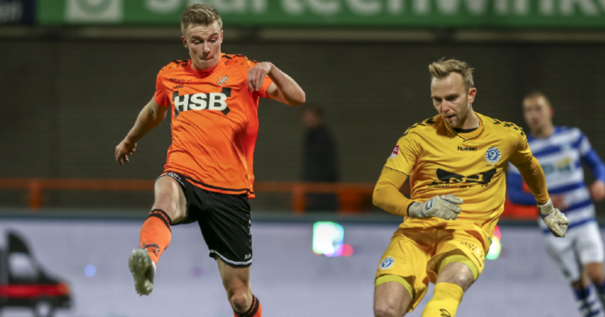 'PSV heeft de afgelopen jaren te weinig gedaan in het contact met mij' Voetbalprimeur 'PSV heeft de afgelopen jaren te weinig gedaan in het contact met mij' Voetbalprimeur
