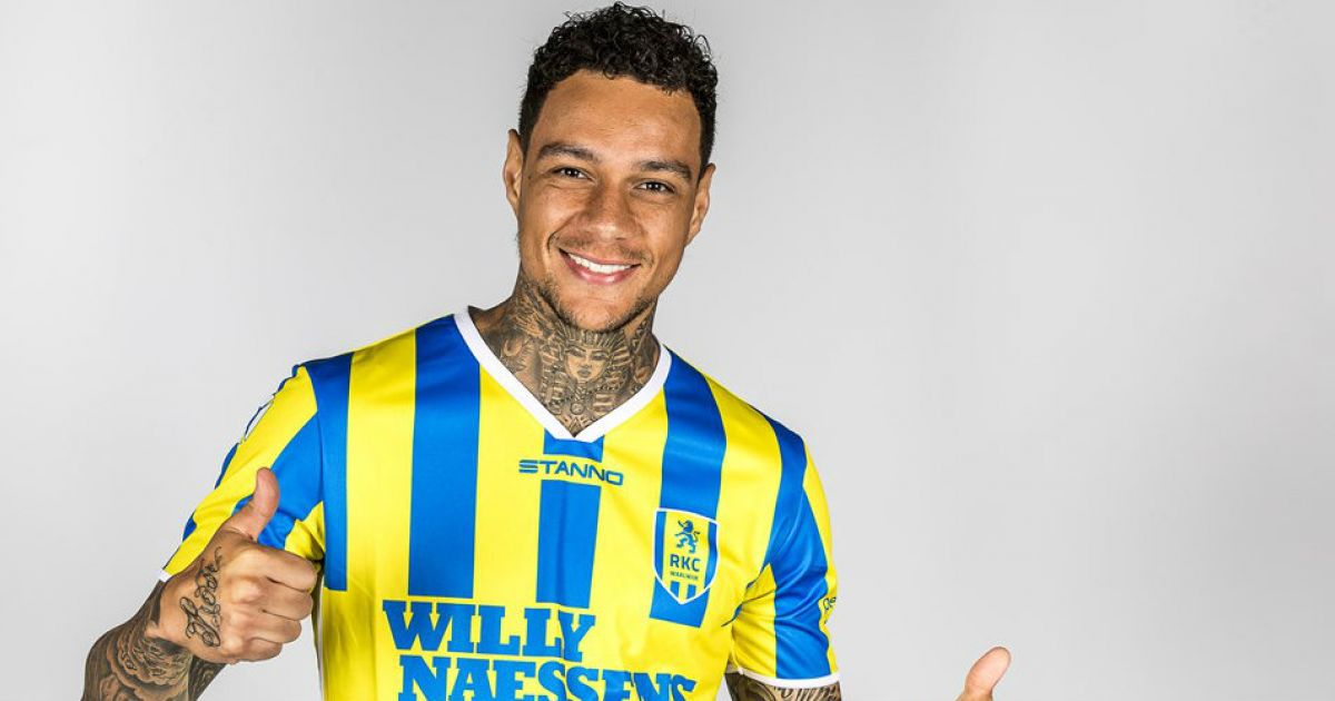 Van der Wiel na één seizoen weg bij Toronto vanwege conflict met trainer, Voetbal