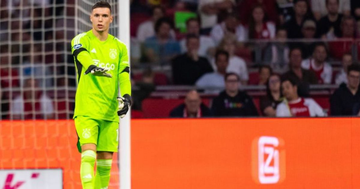 Ajax Goalkeeper Jay Gorter Praises Coach Maurice Steijn: A Winning Combination