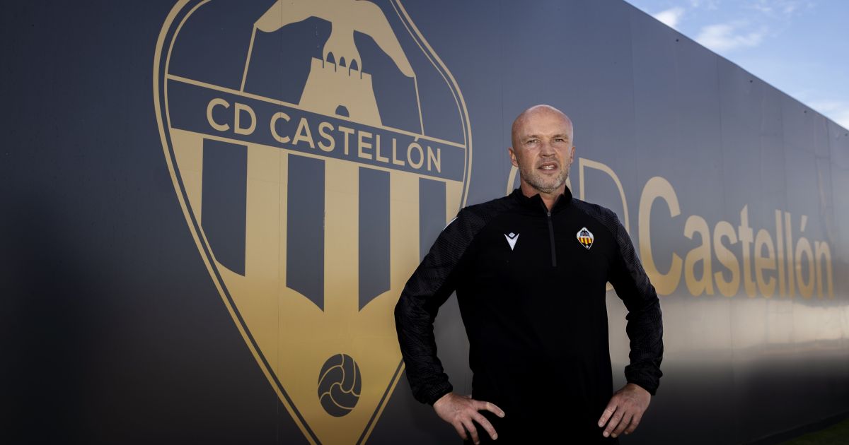 Dick Schreuder Leads CD Castellón to Success in the Third Division of Spain: Changes and Goals Revealed