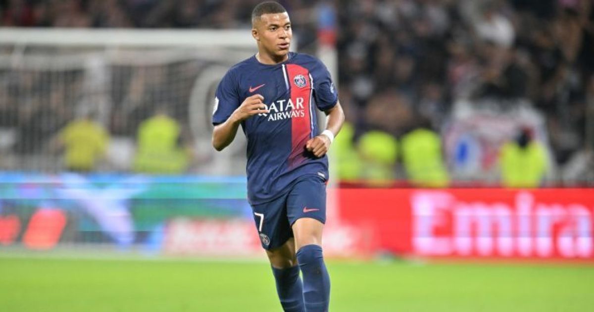 Kylian Mbappé Substituted at Half-Time in AS Monaco vs. PSG Match, Spends Rest of Game in Stands